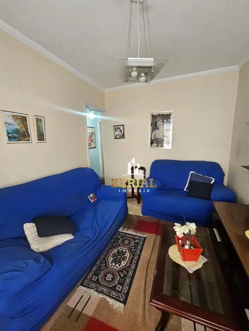 Casa com 2 quartos para alugar, 150m2 em Sao Bernardo Do Campo - SP - imagem 2 Foto 2 de Casa com 2 quartos para alugar, 150m2 em Sao Bernardo Do Campo - SP