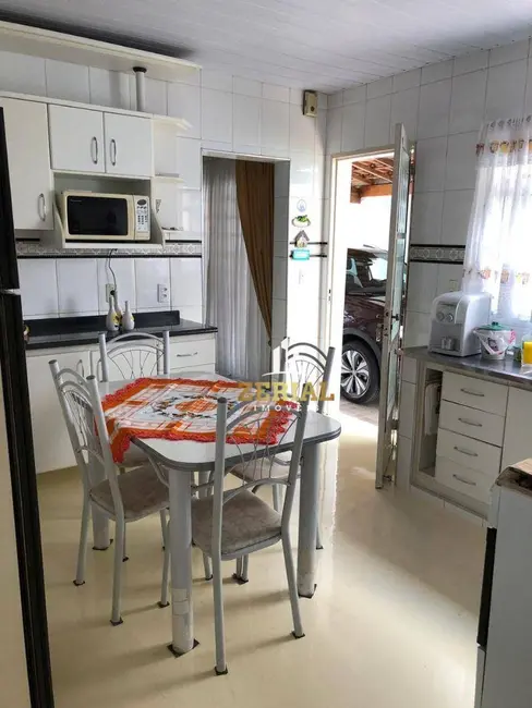 Foto 4 de Casa com 2 quartos à venda, 206m2 em Olímpico, Sao Caetano Do Sul - SP