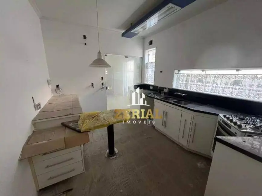 Foto 4 de Sobrado com 3 quartos para alugar, 290m2 em Jardim São Caetano, Sao Caetano Do Sul - SP