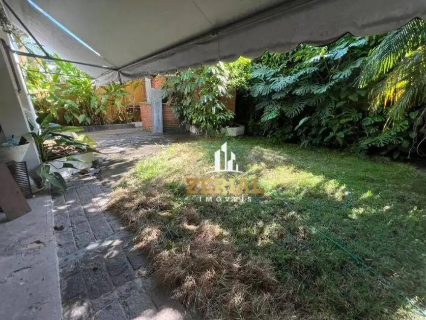 Foto 6 de Sobrado com 3 quartos para alugar, 290m2 em Jardim São Caetano, Sao Caetano Do Sul - SP