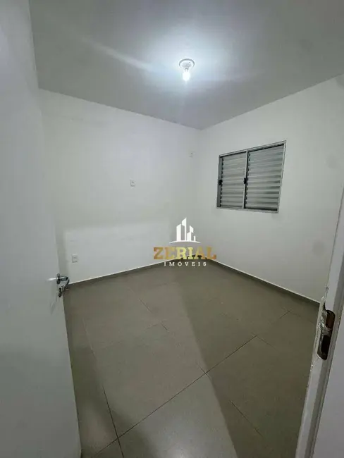 Foto 4 de Sobrado com 4 quartos para alugar, 150m2 em Mauá, Sao Caetano Do Sul - SP