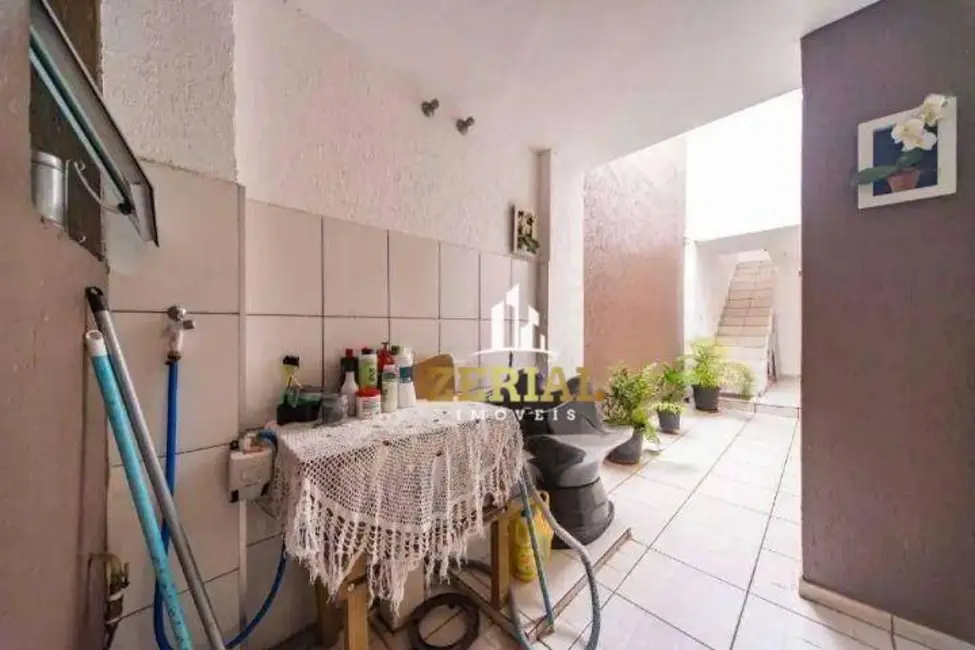 Foto 7 de Sobrado com 5 quartos para alugar, 164m2 em Mauá, Sao Caetano Do Sul - SP