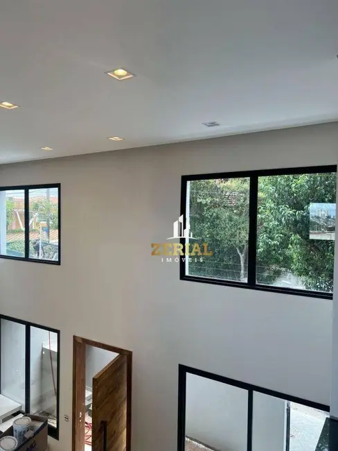 Sobrado com 3 quartos à venda, 140m2 em Cerâmica, Sao Caetano Do Sul - SP - imagem 5 Foto 5 de Sobrado com 3 quartos à venda, 140m2 em Cerâmica, Sao Caetano Do Sul - SP