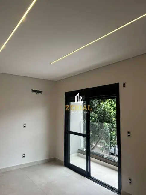 Sobrado com 3 quartos à venda, 140m2 em Cerâmica, Sao Caetano Do Sul - SP - imagem 9 Foto 9 de Sobrado com 3 quartos à venda, 140m2 em Cerâmica, Sao Caetano Do Sul - SP