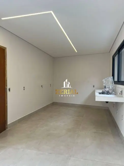 Sobrado com 3 quartos à venda, 140m2 em Cerâmica, Sao Caetano Do Sul - SP - imagem 6 Foto 6 de Sobrado com 3 quartos à venda, 140m2 em Cerâmica, Sao Caetano Do Sul - SP