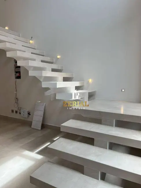 Sobrado com 3 quartos à venda, 140m2 em Cerâmica, Sao Caetano Do Sul - SP - imagem 3 Foto 3 de Sobrado com 3 quartos à venda, 140m2 em Cerâmica, Sao Caetano Do Sul - SP