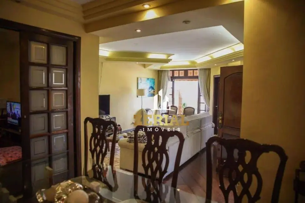 Foto 3 de Sobrado com 3 quartos à venda, 245m2 em Cerâmica, Sao Caetano Do Sul - SP