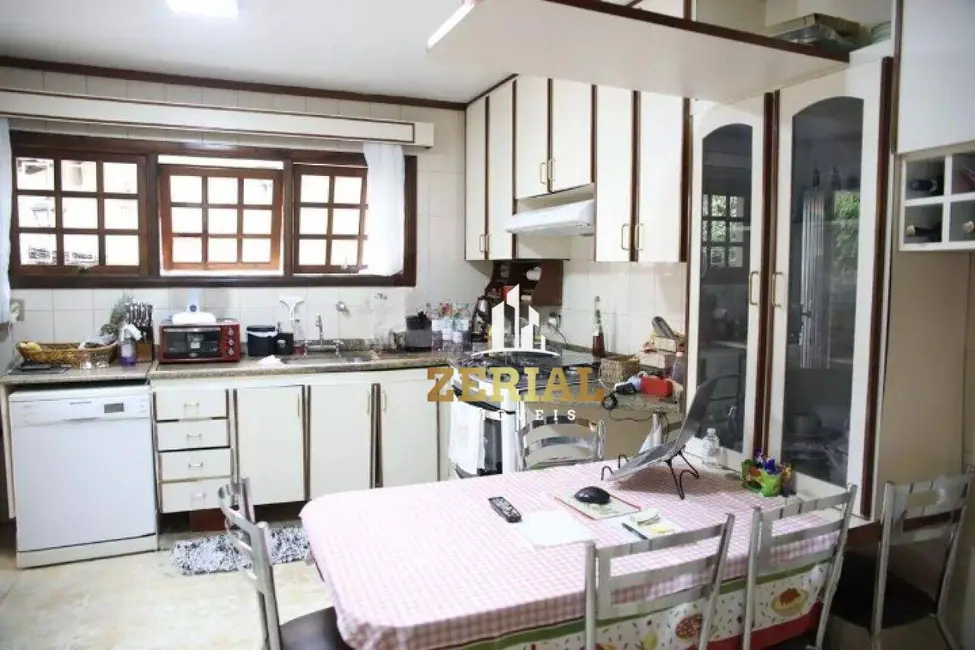 Foto 5 de Sobrado com 3 quartos à venda, 245m2 em Cerâmica, Sao Caetano Do Sul - SP