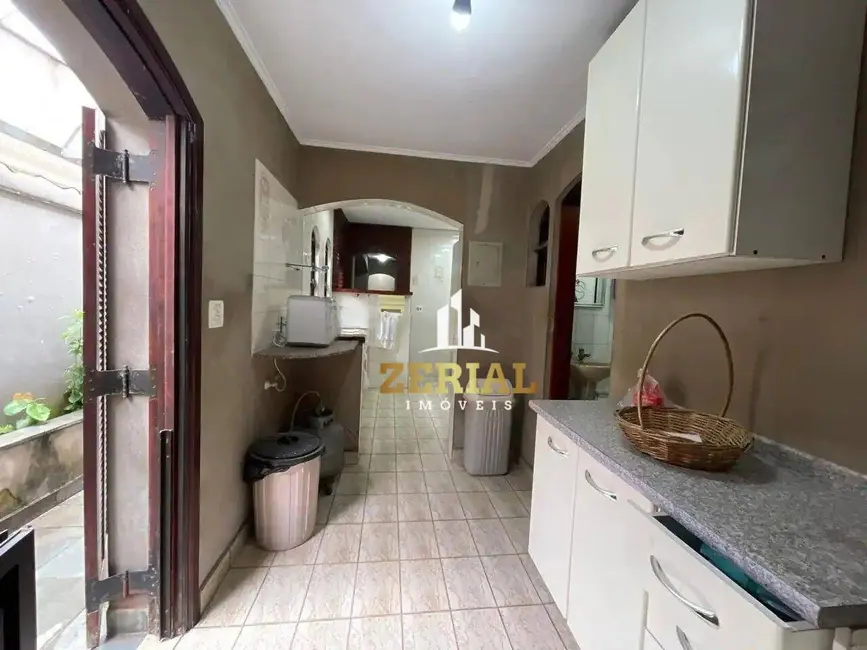 Sobrado com 2 quartos à venda, 142m2 em Olímpico, Sao Caetano Do Sul - SP - imagem 6 Foto 6 de Sobrado com 2 quartos à venda, 142m2 em Olímpico, Sao Caetano Do Sul - SP