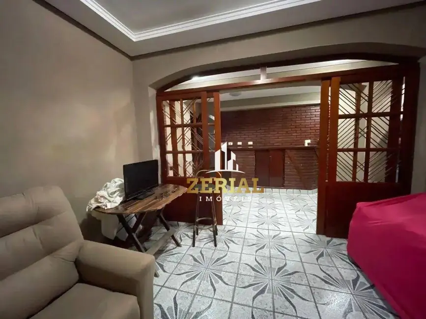 Sobrado com 2 quartos à venda, 142m2 em Olímpico, Sao Caetano Do Sul - SP - imagem 1 Foto 1 de Sobrado com 2 quartos à venda, 142m2 em Olímpico, Sao Caetano Do Sul - SP