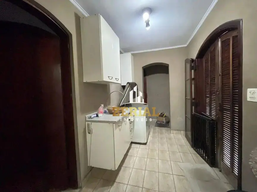 Sobrado com 2 quartos à venda, 142m2 em Olímpico, Sao Caetano Do Sul - SP - imagem 5 Foto 5 de Sobrado com 2 quartos à venda, 142m2 em Olímpico, Sao Caetano Do Sul - SP