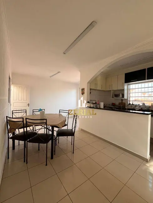 Foto 5 de Casa com 5 quartos à venda, 230m2 em Osvaldo Cruz, Sao Caetano Do Sul - SP