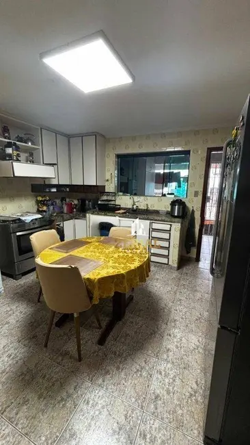 Foto 4 de Sobrado com 3 quartos à venda, 115m2 em Osvaldo Cruz, Sao Caetano Do Sul - SP