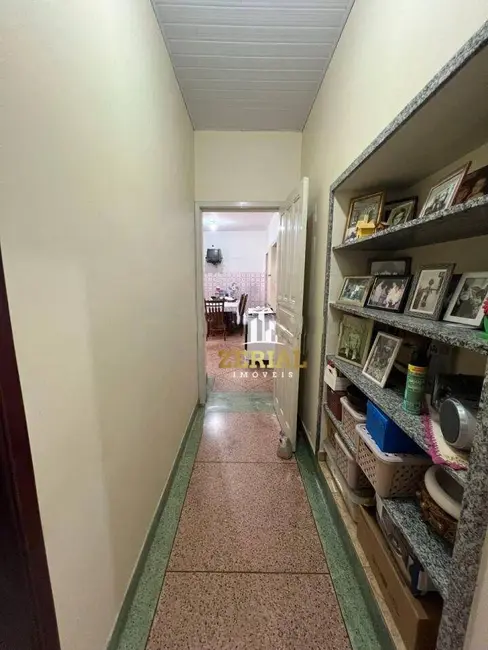 Casa com 3 quartos à venda, 210m2 em Osvaldo Cruz, Sao Caetano Do Sul - SP - imagem 9 Foto 9 de Casa com 3 quartos à venda, 210m2 em Osvaldo Cruz, Sao Caetano Do Sul - SP