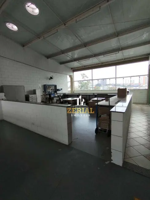 Foto 1 de Armazém / Galpão para alugar, 717m2 em Utinga, Santo Andre - SP