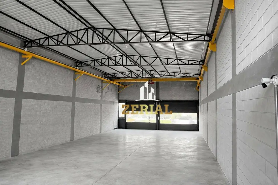 Armazém / Galpão à venda e para alugar, 910m2 em Jardim São Caetano, Sao Caetano Do Sul - SP - imagem 2 Foto 2 de Armazém / Galpão à venda e para alugar, 910m2 em Jardim São Caetano, Sao Caetano Do Sul - SP