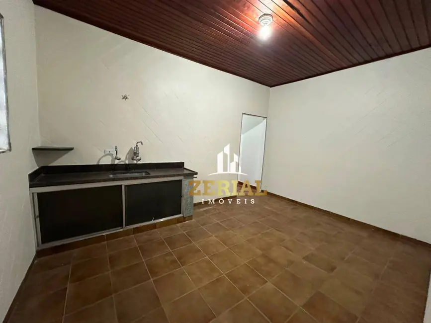 Casa com 3 quartos para alugar, 176m2 em Santa Paula, Sao Caetano Do Sul - SP - imagem 6 Foto 6 de Casa com 3 quartos para alugar, 176m2 em Santa Paula, Sao Caetano Do Sul - SP