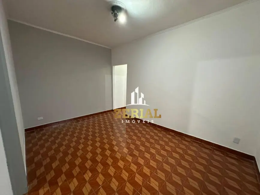 Casa com 3 quartos para alugar, 176m2 em Santa Paula, Sao Caetano Do Sul - SP - imagem 1 Foto 1 de Casa com 3 quartos para alugar, 176m2 em Santa Paula, Sao Caetano Do Sul - SP