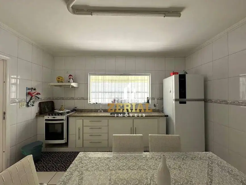 Sobrado com 3 quartos à venda, 180m2 em Fundação, Sao Caetano Do Sul - SP - imagem 8 Foto 8 de Sobrado com 3 quartos à venda, 180m2 em Fundação, Sao Caetano Do Sul - SP
