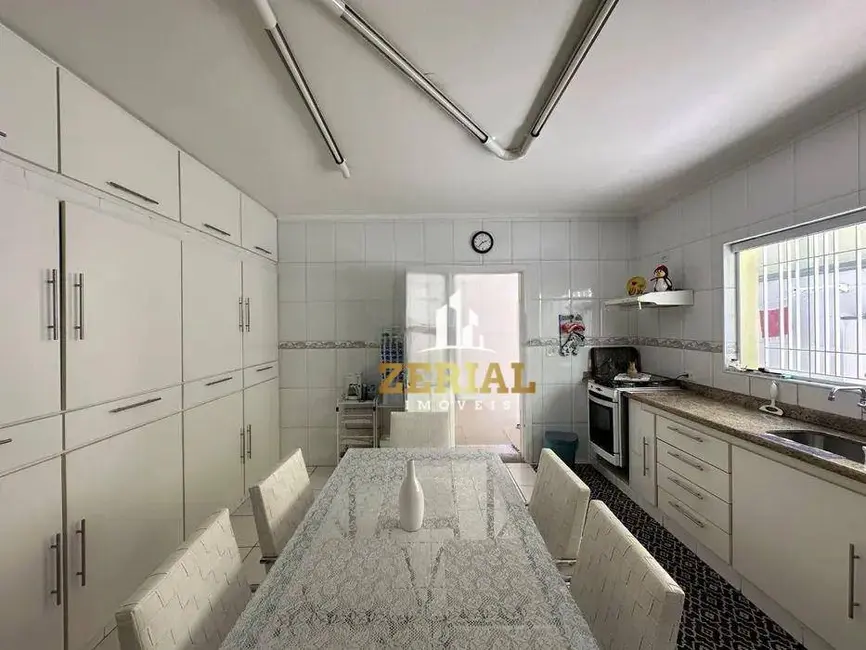 Sobrado com 3 quartos à venda, 180m2 em Fundação, Sao Caetano Do Sul - SP - imagem 7 Foto 7 de Sobrado com 3 quartos à venda, 180m2 em Fundação, Sao Caetano Do Sul - SP