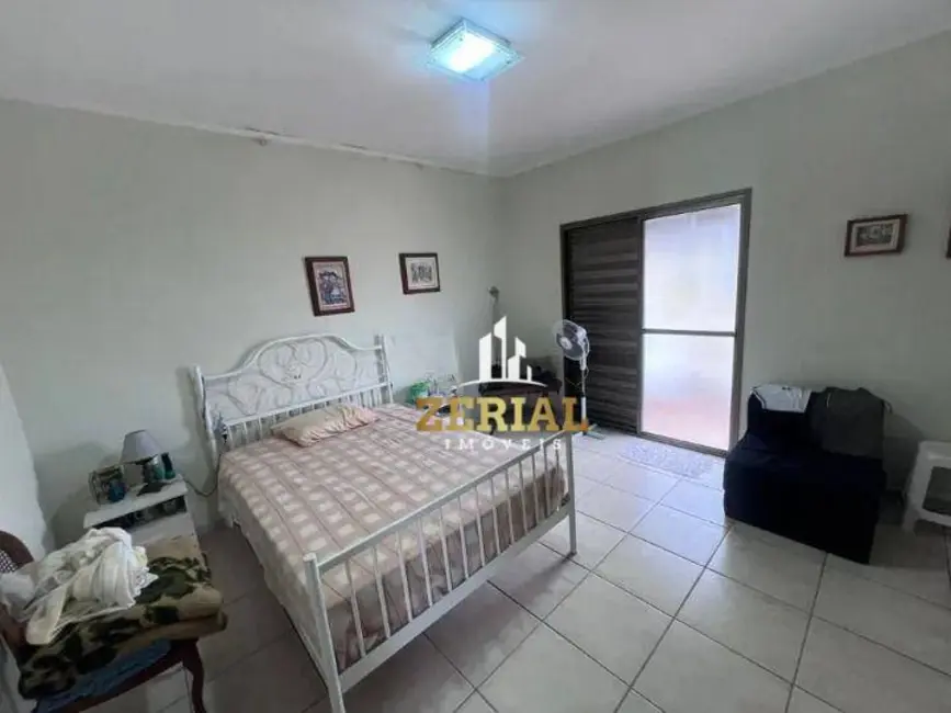 Foto 9 de Sobrado com 3 quartos à venda, 160m2 em Osvaldo Cruz, Sao Caetano Do Sul - SP