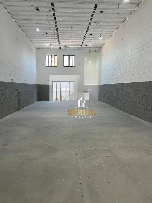 Foto 1 de Armazém / Galpão para alugar, 210m2 em Santo Antônio, Sao Caetano Do Sul - SP