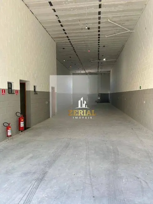 Foto 4 de Armazém / Galpão para alugar, 210m2 em Santo Antônio, Sao Caetano Do Sul - SP