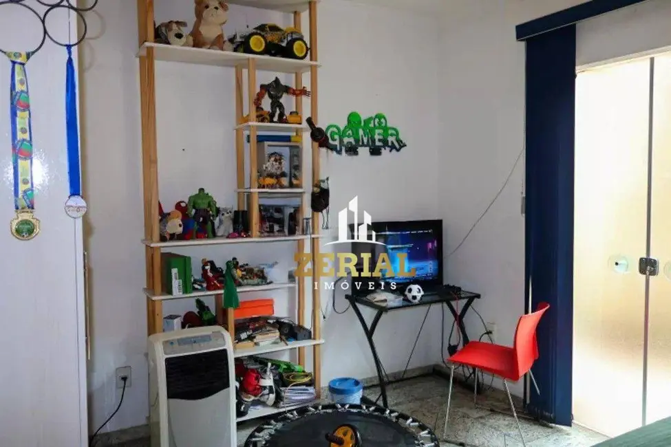 Foto 8 de Sobrado com 3 quartos para alugar, 446m2 em Sao Caetano Do Sul - SP