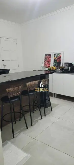 Foto 3 de Casa com 2 quartos à venda, 172m2 em Olímpico, Sao Caetano Do Sul - SP