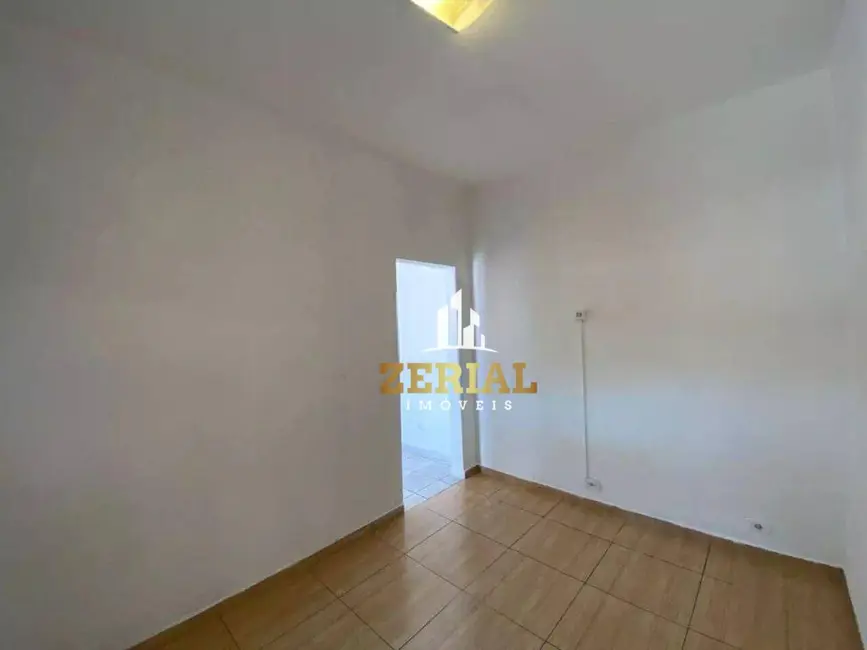 Foto 9 de Casa com 2 quartos para alugar, 100m2 em Fundação, Sao Caetano Do Sul - SP