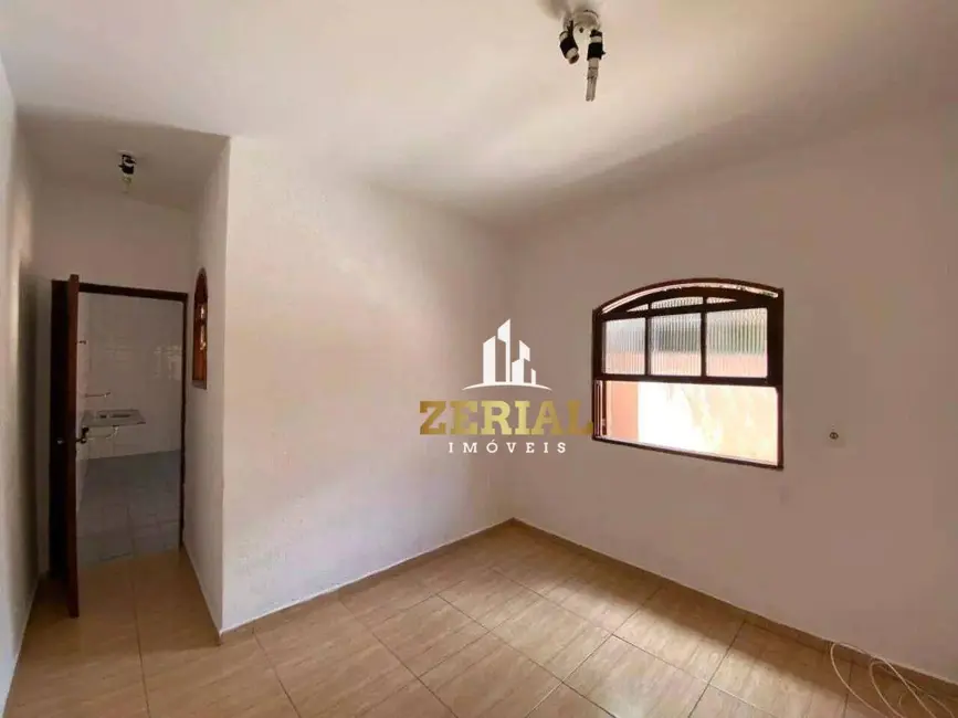 Foto 6 de Casa com 2 quartos para alugar, 100m2 em Fundação, Sao Caetano Do Sul - SP