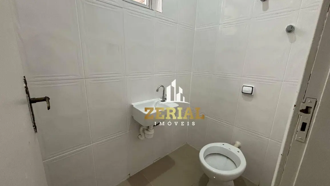 Foto 6 de Casa com 2 quartos para alugar, 180m2 em Jardim São Caetano, Sao Caetano Do Sul - SP