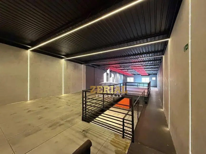 Foto 2 de Sala Comercial para alugar, 380m2 em Santo Antônio, Sao Caetano Do Sul - SP