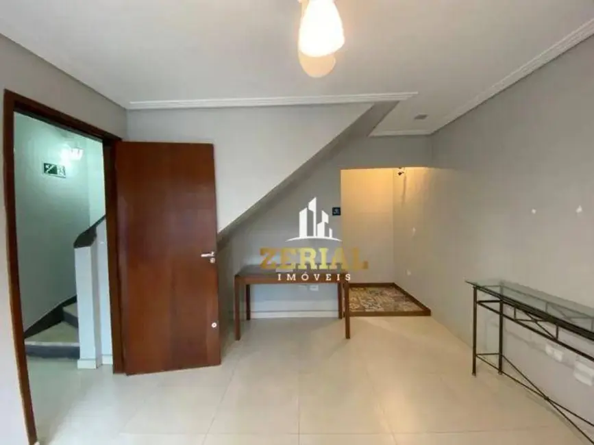 Foto 2 de Sobrado com 2 quartos para alugar, 52m2 em Santo Antônio, Sao Caetano Do Sul - SP