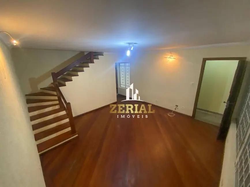 Foto 1 de Sobrado com 4 quartos para alugar, 136m2 em Olímpico, Sao Caetano Do Sul - SP