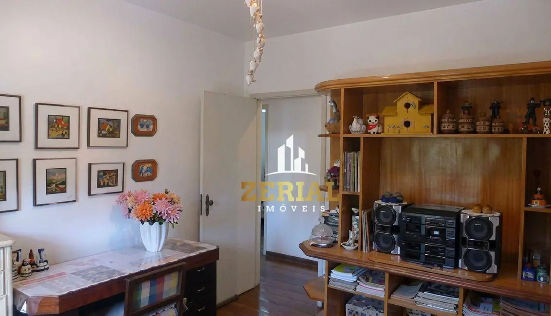 Foto 8 de Sobrado com 4 quartos para alugar, 483m2 em Jardim São Caetano, Sao Caetano Do Sul - SP