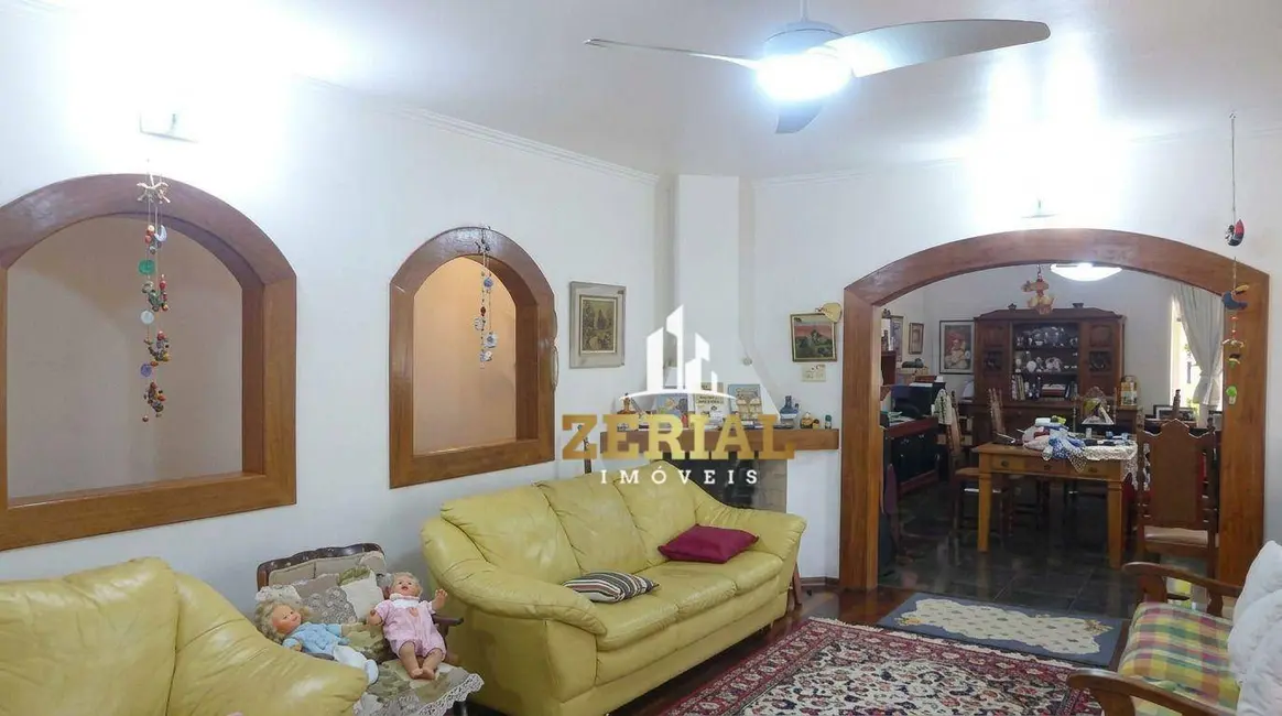 Foto 2 de Sobrado com 4 quartos para alugar, 483m2 em Jardim São Caetano, Sao Caetano Do Sul - SP