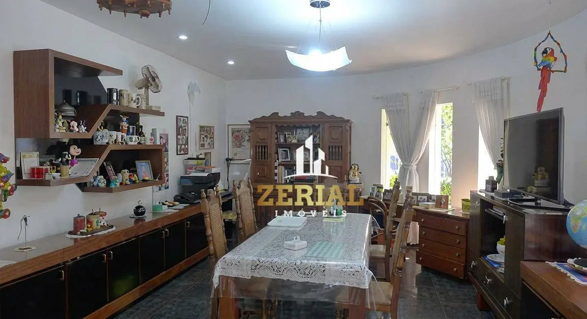 Foto 3 de Sobrado com 4 quartos para alugar, 483m2 em Jardim São Caetano, Sao Caetano Do Sul - SP