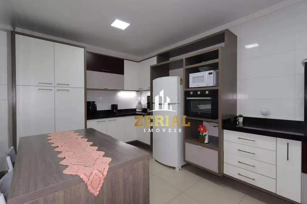 Foto 5 de Sobrado com 3 quartos à venda, 131m2 em Vila Pinheirinho, Santo Andre - SP