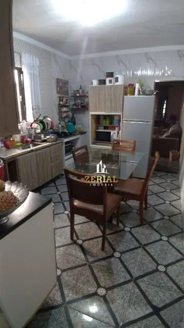 Foto 2 de Casa com 2 quartos à venda, 125m2 em Jardim Zaira, Maua - SP