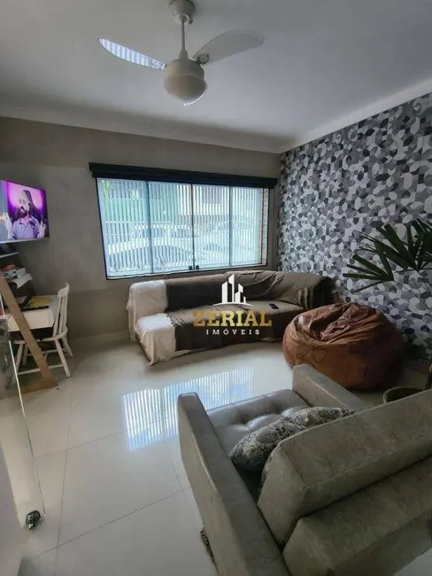 Foto 2 de Sobrado com 3 quartos à venda, 135m2 em Olímpico, Sao Caetano Do Sul - SP