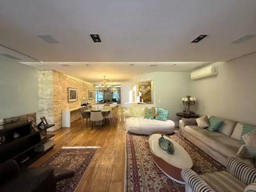 Foto 1 de Apartamento com 4 quartos à venda, 242m2 em Santo Antônio, Sao Caetano Do Sul - SP