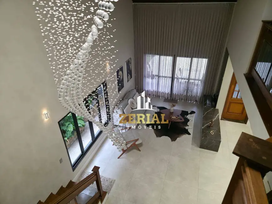 Foto 3 de Sobrado com 4 quartos à venda, 373m2 em Jardim São Caetano, Sao Caetano Do Sul - SP