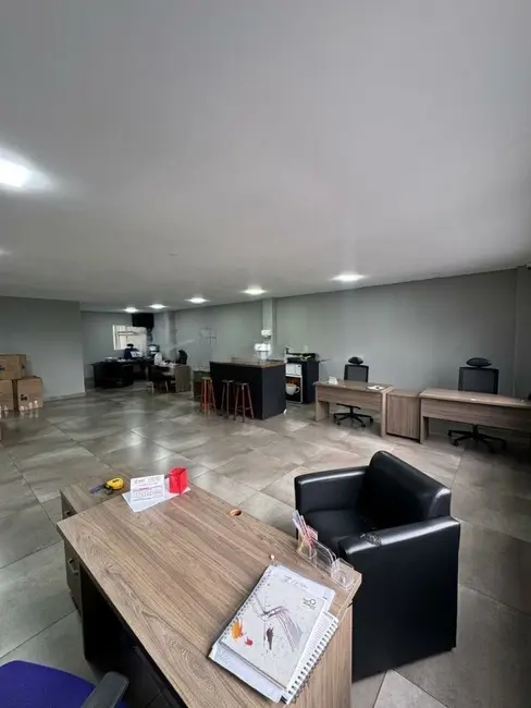 Armazém / Galpão para alugar, 1500m2 em Barcelona, Sao Caetano Do Sul - SP - imagem 5 Foto 5 de Armazém / Galpão para alugar, 1500m2 em Barcelona, Sao Caetano Do Sul - SP