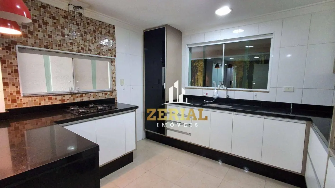 Foto 6 de Sobrado com 3 quartos à venda e para alugar, 131m2 em Cerâmica, Sao Caetano Do Sul - SP