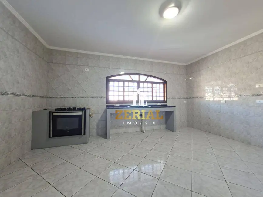 Sobrado com 2 quartos para alugar, 160m2 em Sao Caetano Do Sul - SP - imagem 3 Foto 3 de Sobrado com 2 quartos para alugar, 160m2 em Sao Caetano Do Sul - SP