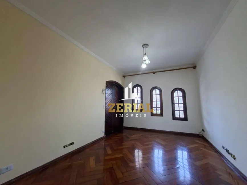 Sobrado com 2 quartos para alugar, 160m2 em Sao Caetano Do Sul - SP - imagem 1 Foto 1 de Sobrado com 2 quartos para alugar, 160m2 em Sao Caetano Do Sul - SP