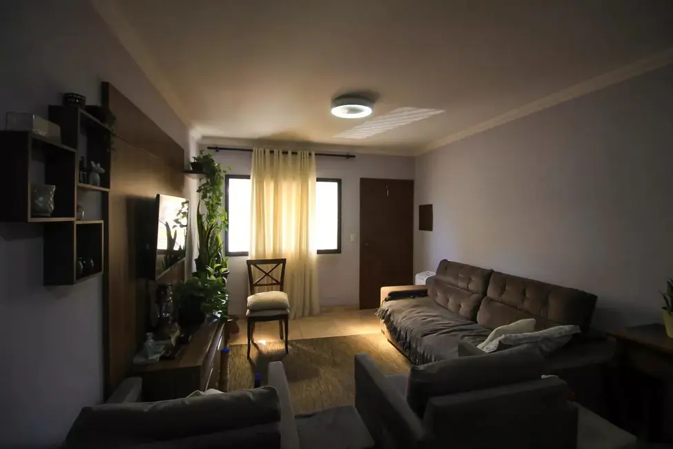 Foto 2 de Sobrado com 2 quartos à venda, 90m2 em Sítio da Figueira, São Paulo - SP