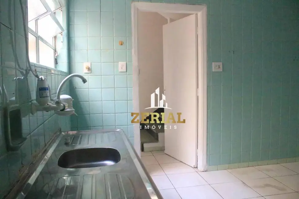 Sobrado com 3 quartos para alugar, 127m2 em Cerâmica, Sao Caetano Do Sul - SP - imagem 7 Foto 7 de Sobrado com 3 quartos para alugar, 127m2 em Cerâmica, Sao Caetano Do Sul - SP