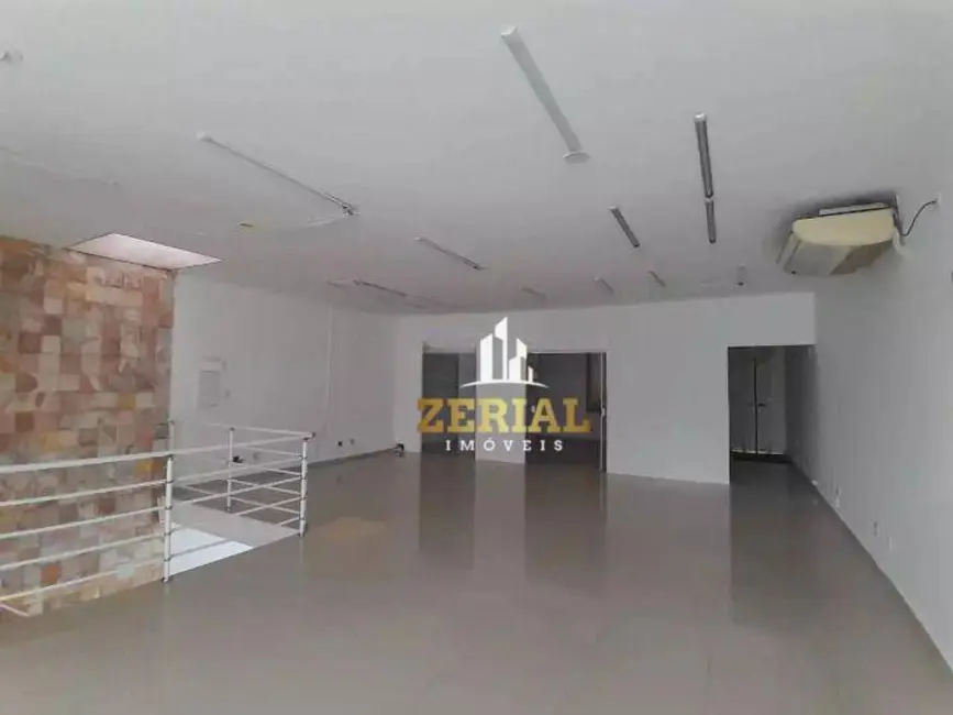 Sala Comercial para alugar, 300m2 em Santo Antônio, Sao Caetano Do Sul - SP - imagem 1 Foto 1 de Sala Comercial para alugar, 300m2 em Santo Antônio, Sao Caetano Do Sul - SP
